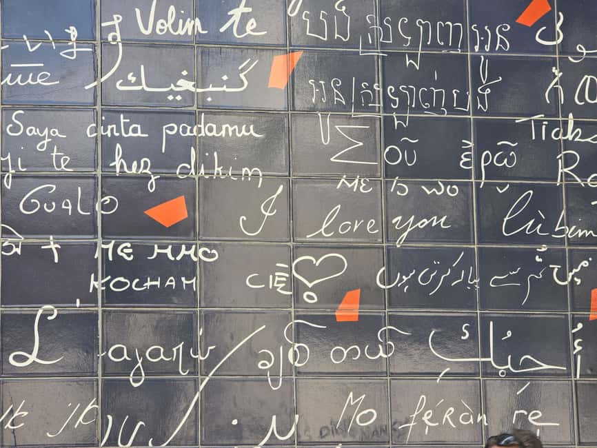 The historic district of Montmartre - Key points to know before booking