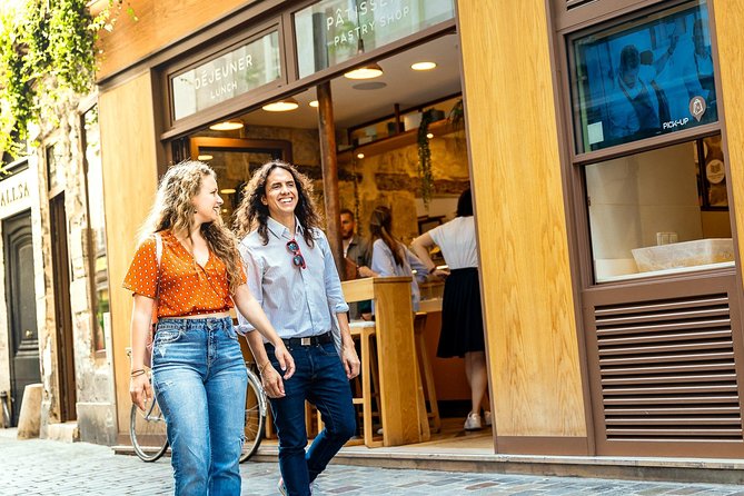The History of Paris: Historical Le Marais Private Tour - The guides shape the experience