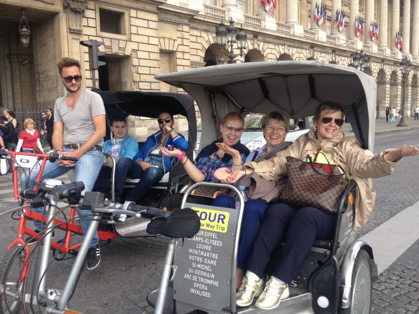 The Latin Quarter: 2, 3 or 4H Private Tuk-tuk Tour in Paris - Comfort, weather, and vehicle space
