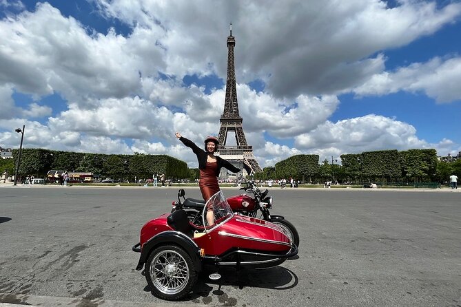The Ultimate Paris Private Sidecar Experience (2 Hours) - Place de la Concorde: revolution and wartime memory