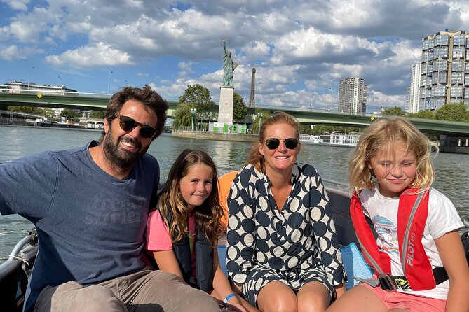 Top Private Cruises in Paris with French Champagne and surprises - The Louvre from a quieter angle