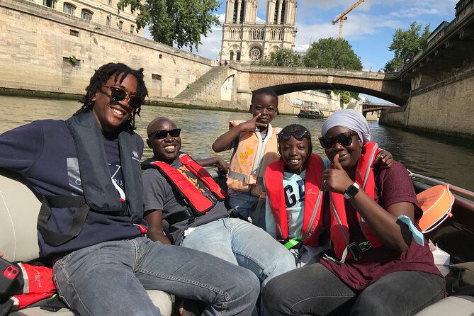 Top Private Cruises in Paris with French Champagne and surprises - Alexandre III Bridge and Paris Plages