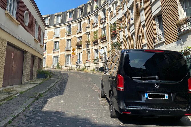 Transfer between Paris and airports CDG/ORLY/LBG (Van 8pax) - Reliability: strong comfort, but not a perfect record