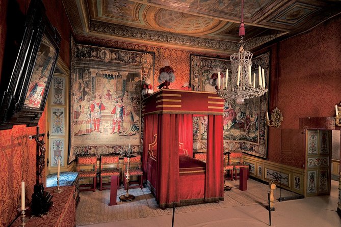 Vaux-le-Vicomte Castle Day Trip with Chateaubus Shuttle - Getting from Paris to the Melun meeting point