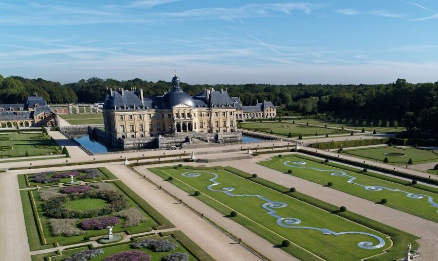 Vaux le Vicomte Chateau Entry Ticket and Chateaubus Transfer - Key points to know before you go