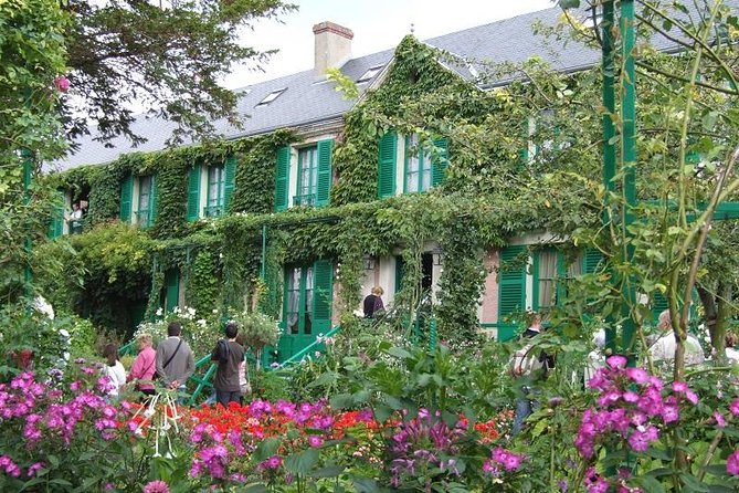 Versailles and Giverny Tour Hotel Pickup - Why combine Versailles and Giverny?