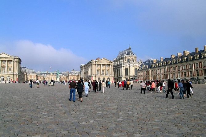 Versailles and Giverny Tour Hotel Pickup - Is $299.15 a fair price?