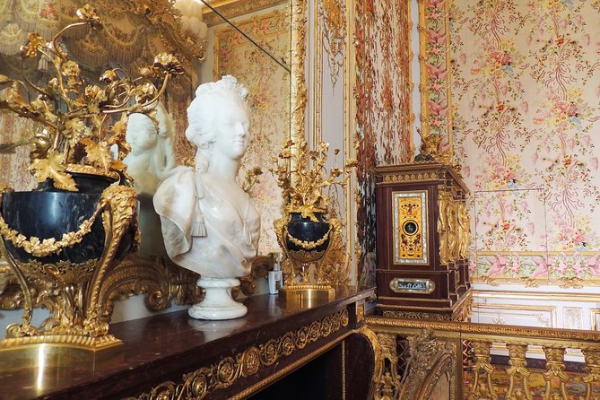 Versailles and Louvre Museum Access and Tour - The midday break is the part to clarify