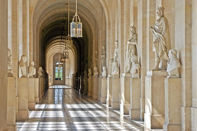 Versailles Domain Audio Guided Half Day Tour from Paris - Meeting in Paris and riding toward the Sun King