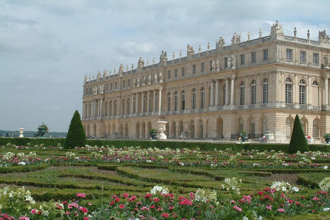 Versailles Domain Audio Guided Half Day Tour from Paris - Timing, queues, and the risk of a rushed visit
