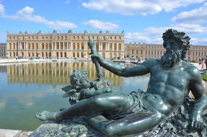 Versailles Domain Audio Guided Half Day Tour from Paris - Who should book this Versailles option