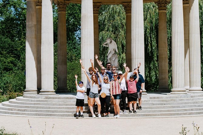Versailles Domain Bike Tour with Palace Entry by Train from Paris - The market picnic adds a local touch