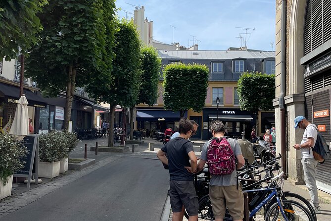 Versailles Full-Day Electric Bike Tour : Market, Picnic & Palace - The Trianons and Marie-Antoinette’s Hamlet