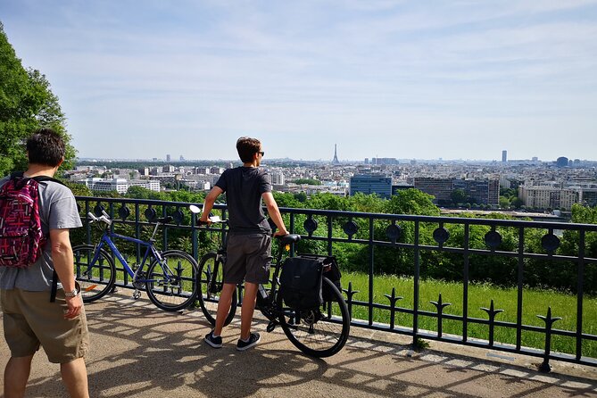 Versailles Full-Day Electric Bike Tour : Market, Picnic & Palace - Shopping for lunch at Place du Marché Notre Dame