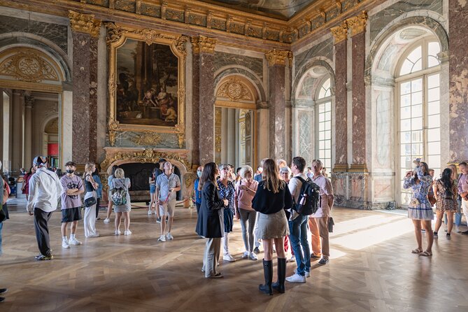 Versailles Full-Day Tour with the Estate of Marie-Antoinette - Entering the Palace of Versailles