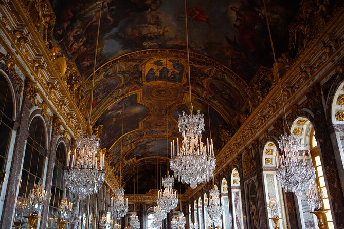 Versailles Half Day Guided Bike Tour - Marie Antoinette’s Hameau de la Reine