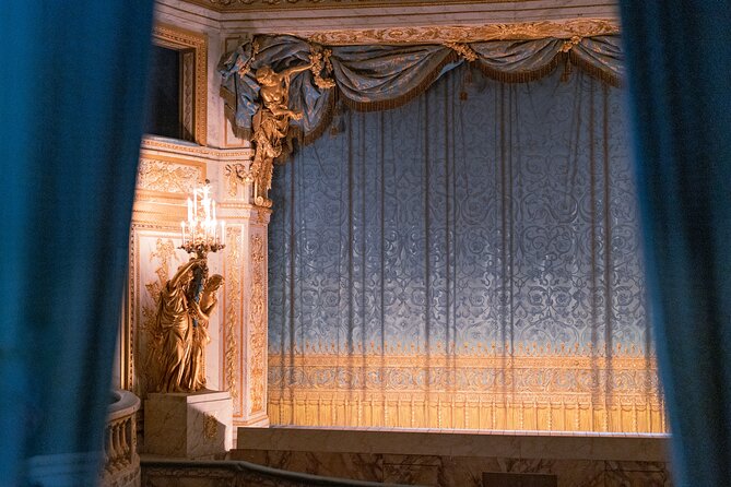 Versailles Marie Antoinette Afternoon Guided Tour with Petit Trianon & Hamlet - What the $59.89 price really buys