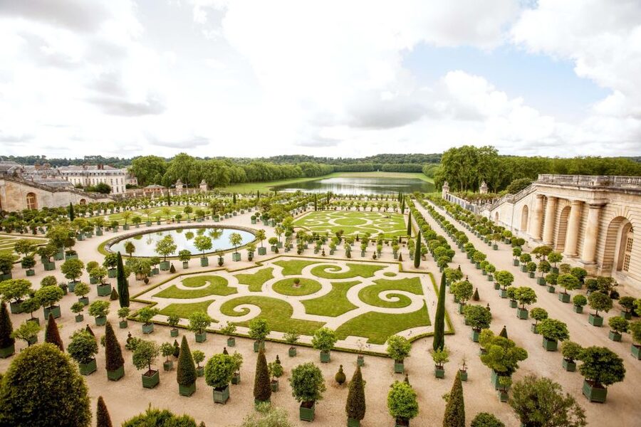 Versailles: Palace and Garden Bike Tour with Tickets - The Palace, Hall of Mirrors, and a Self-Guided Finish
