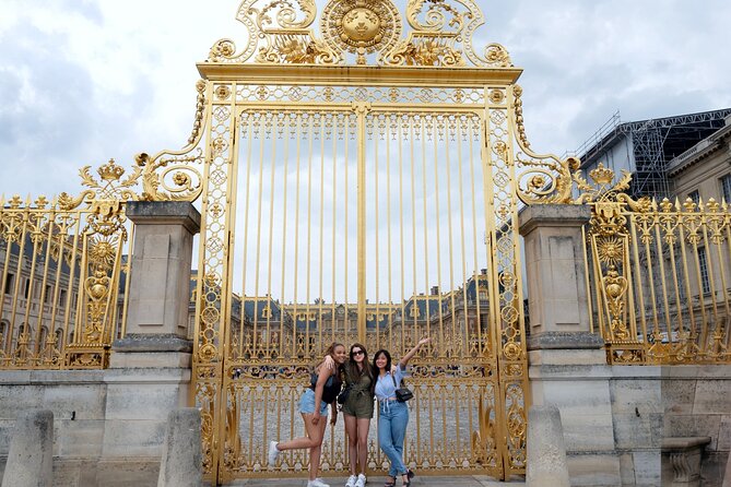 Versailles Palace and Gardens Tour from Paris - The train journey from Paris to Versailles