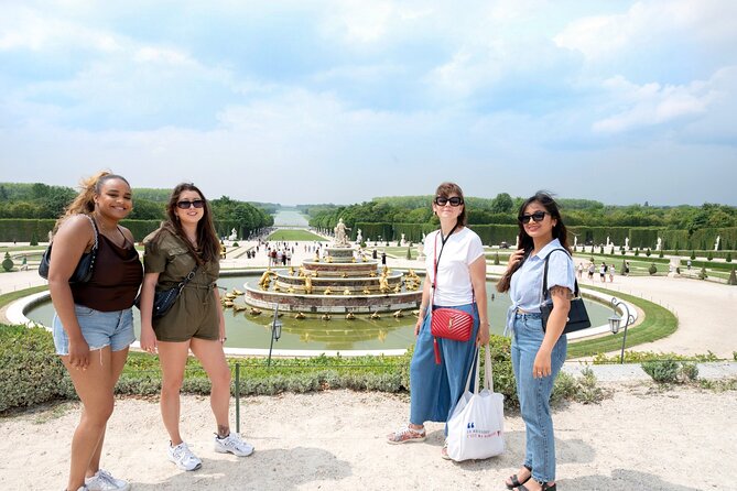 Versailles Palace and Gardens Tour from Paris - Entering the Palace of Versailles
