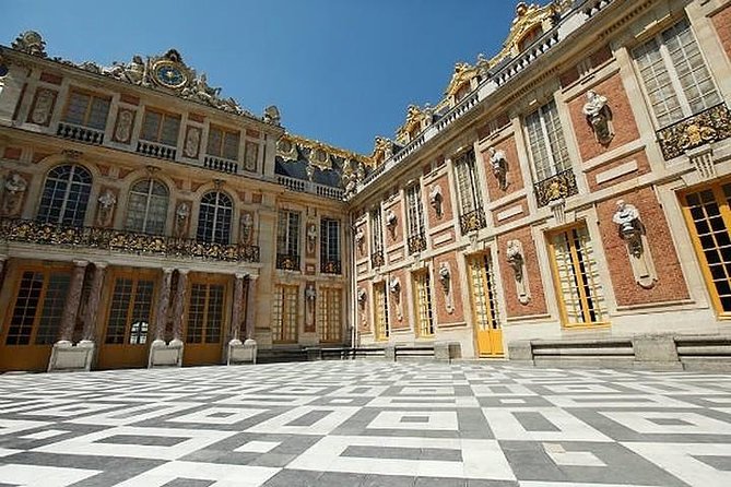Versailles Palace and Park Private Guided Day Tour from Paris - Mobility and stamina considerations