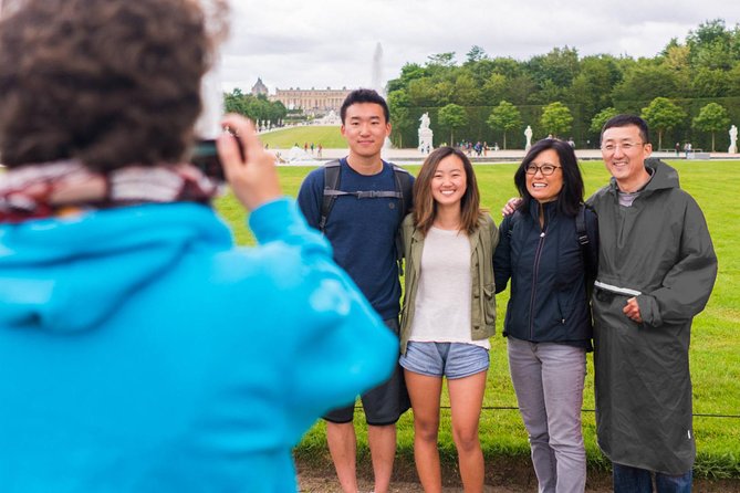 Versailles Palace Bike Tour with Market & Marie-Antoinette hamlet - Why a bike is the smart way to see Versailles