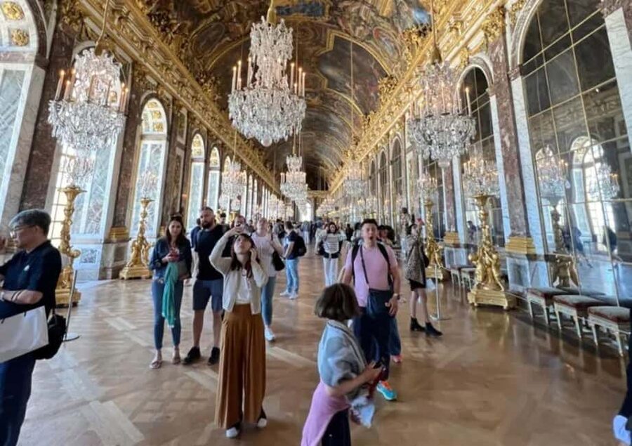 Versailles Palace : Day Trip & Paris Hop-On Hop-Off - Key points to know before booking