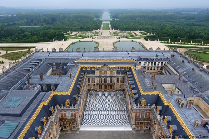 Versailles Palace & Gardens Guided Tour - Who should book this experience?