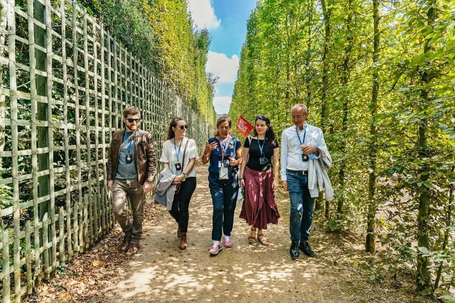 Versailles: Palace, Gardens & Marie Antoinette’s Estate Tour - Key points to know before booking