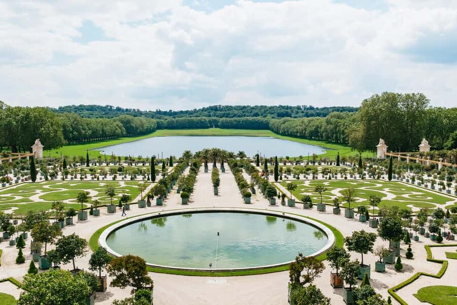 Versailles: Palace, Gardens & Marie Antoinette’s Estate Tour - Petit Trianon and the quieter side of Marie Antoinette