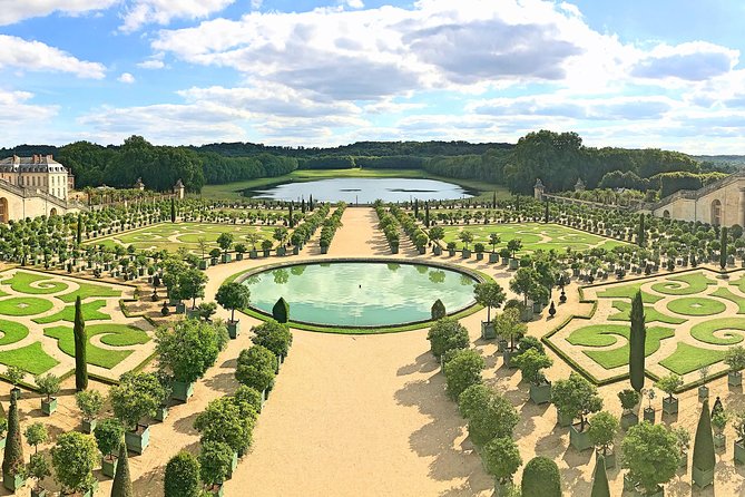 Versailles Palace & Gardens Tour with Transport from Paris - What the four-hour schedule leaves out