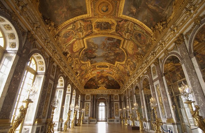 Versailles Palace Guided Day Tour and Trianon from Paris - Grand Trianon and Petit Trianon