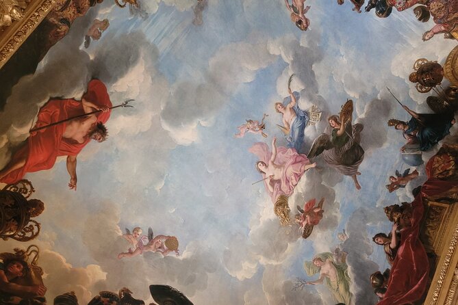 Versailles Palace Guided Tour with Gardens Access - Crowds, timing, and the real pace