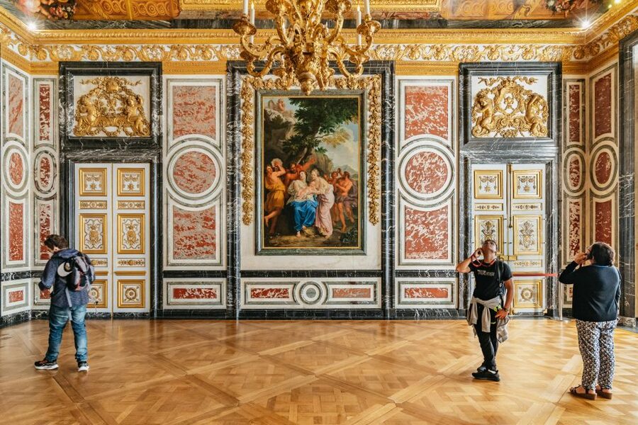 Versailles: Palace of Versailles Skip-the-Line Guided Tour - What happens after the 90-minute tour