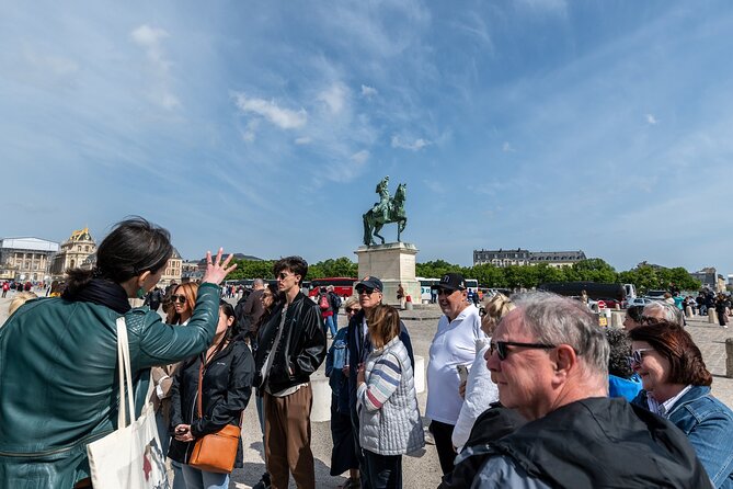 Versailles Palace Skip-the-Line Tour with Garden Access - Key points at a glance
