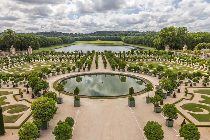 Versailles Private Day Excursion with Palace, Gardens & Trianon - The Royal Chapel and Royal Opera