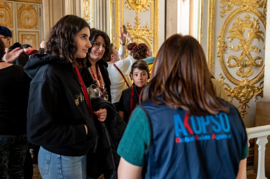 Versailles: Private Family Tour of Palace w/ Reserved Entry - Key points to know before booking
