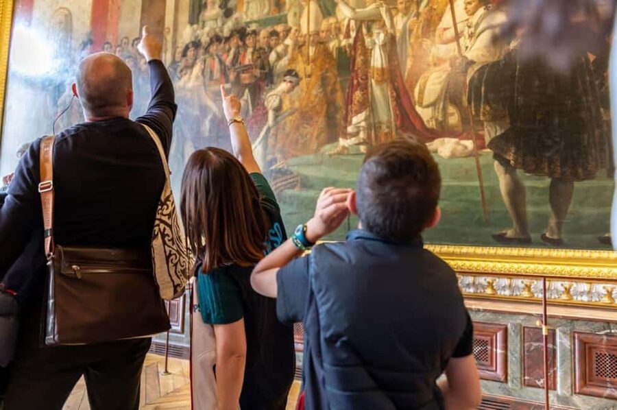 Versailles: Private Family Tour of Palace w/ Reserved Entry - Price, timing, and flexibility