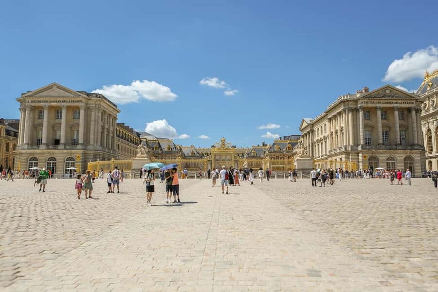 Versailles: Private Half-Day Guided Tour from Paris - The Queen’s private apartments