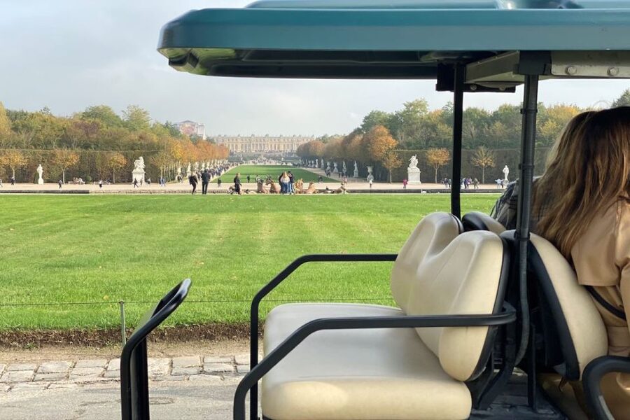 Versailles: Royal Palace & Gardens Private Golf Cart Tour - Why the golf cart changes the Versailles visit