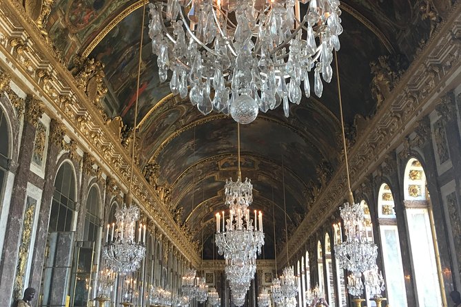 Versailles Royal Palace & Gardens Private Tour by Golf Cart - Meeting at the statue of Louis XIV