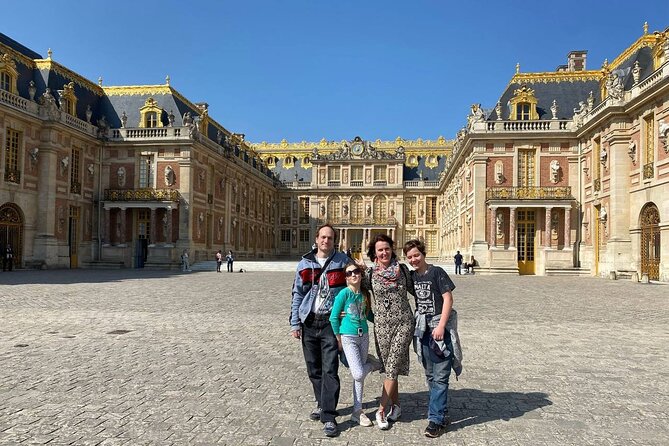 Versailles: Semi-Private Guided Tour with Train - Inside the Palace of Versailles, from mirrors to royal bedrooms
