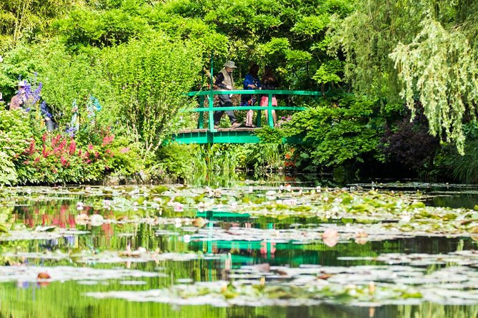 Versailles Timed Entrance Ticket and Giverny Small Group Day Trip from Paris - The Japanese bridge and water-lily pond