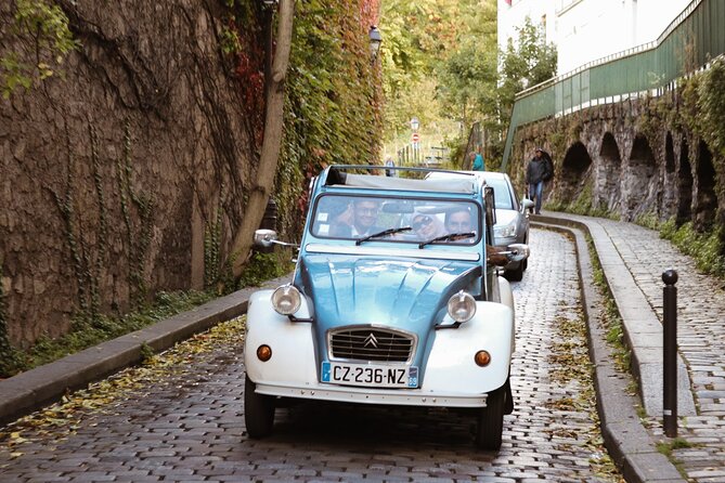 Vintage 2CV Adventure: 1 Hour 30 min Paris Secrets Tour - Place des Vosges and old Paris