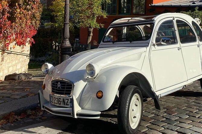 Vintage 2CV Adventure: 3-Hour Paris Highlights Tour - Sun, rain, and the open roof