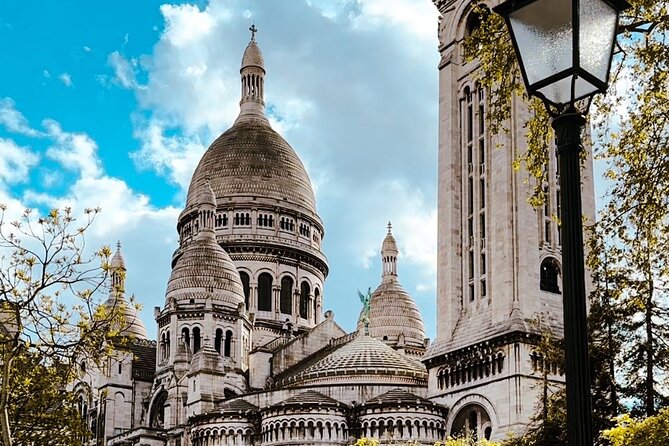 Walking Tour in Montmartre with a guide - Picasso, the Bateau-Lavoir, and Montmartre’s creative past