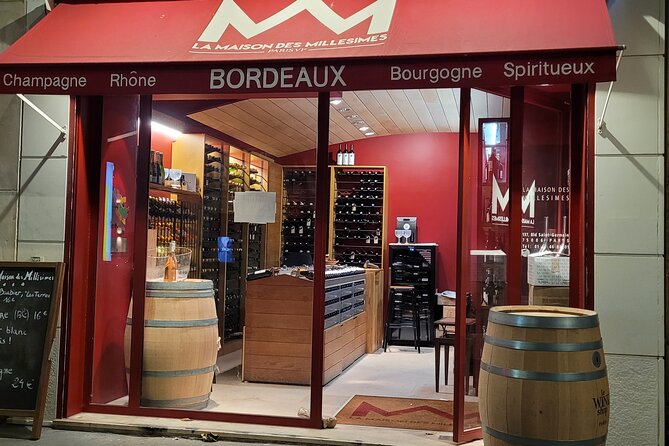Wine tasting Paris Saint Germain des Pres - English delivery and mixed-language evenings