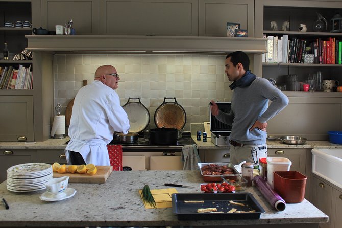 Wine tasting tour in Loire Valley with castle visits and lunch - Who will get the most from this tour