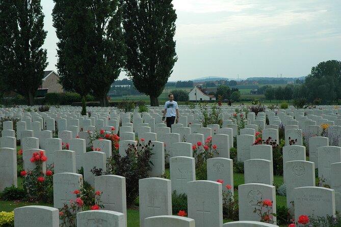 WWI Private Day Trip with Ypres Salient Battlefield in Flanders from Paris - Walking Hill 60